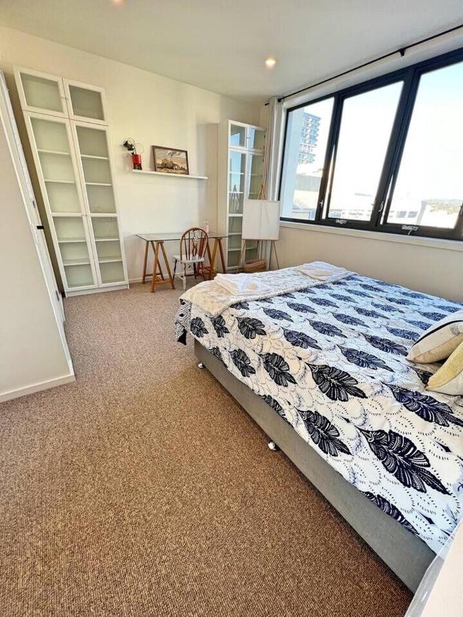 Phillip Industrial Yet Modern, 1Bd 1Bth Apt - Woden מראה חיצוני תמונה