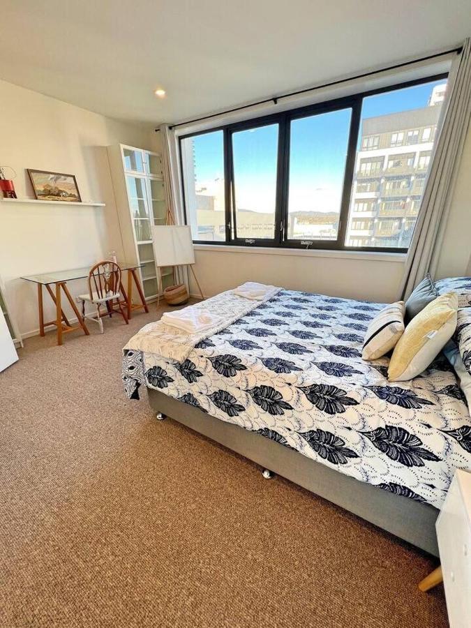 Phillip Industrial Yet Modern, 1Bd 1Bth Apt - Woden מראה חיצוני תמונה
